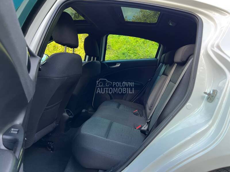 Alfa Romeo Giulietta Pano/CH/Distincive