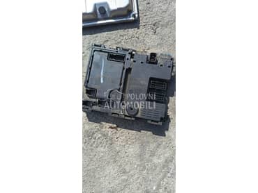 Osigurači i table osigurača za Citroen Xsara, Xsara Picasso