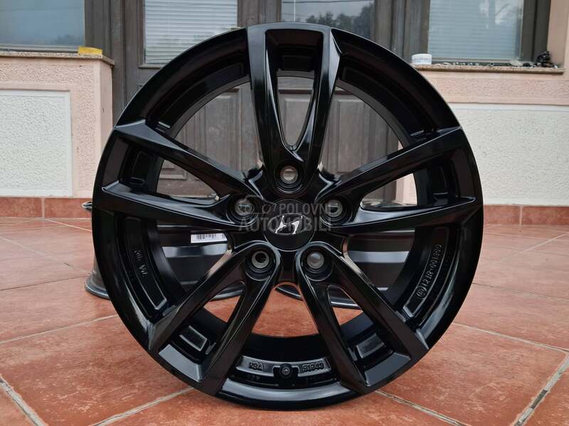 Aluminijumske felne Hyundai kao nove 16" 5 x 114.3