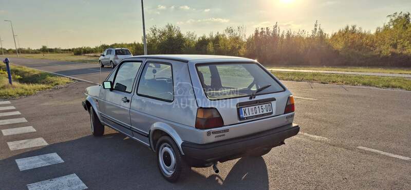 Volkswagen Golf 2 1.6D GL