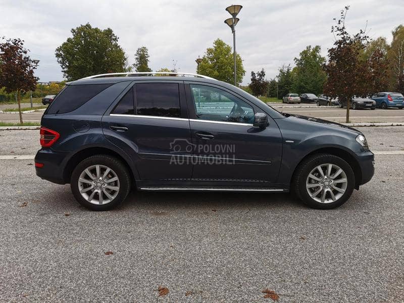 Mercedes Benz ML 350 Grand Edition