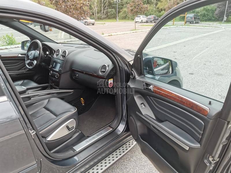 Mercedes Benz ML 350 Grand Edition