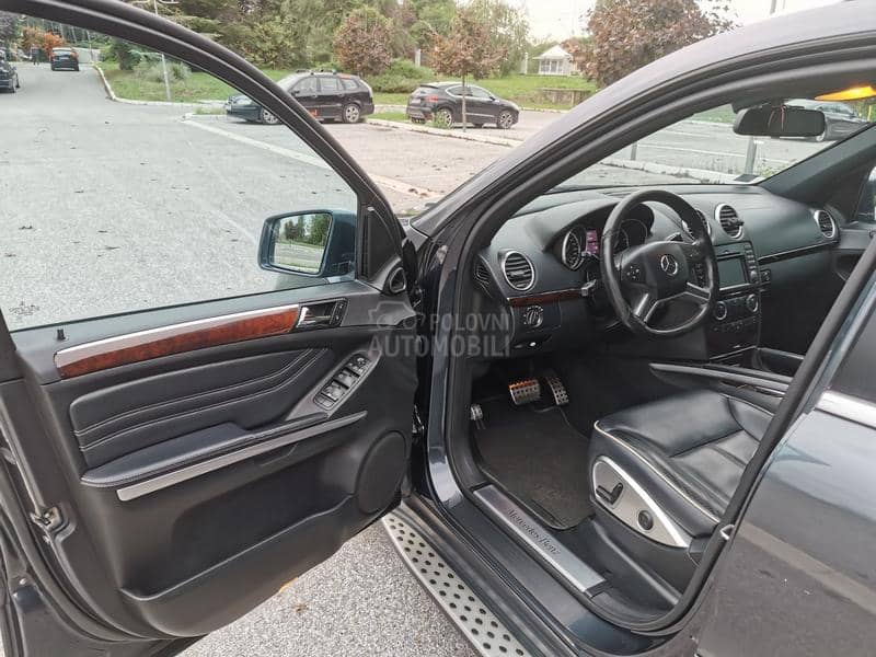 Mercedes Benz ML 350 Grand Edition