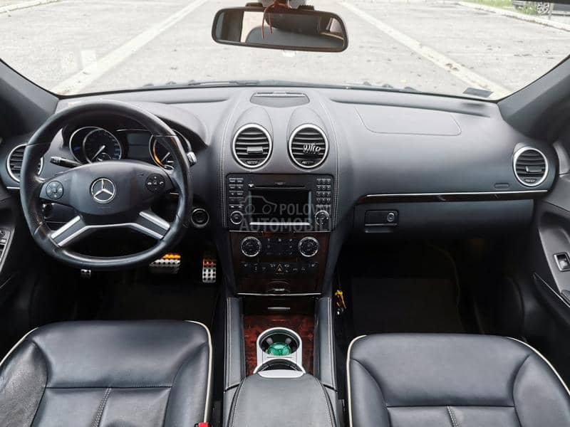 Mercedes Benz ML 350 Grand Edition