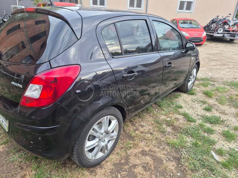 Opel Corsa D Corsa 1.3 mjet