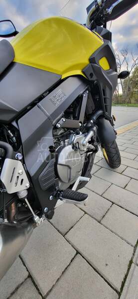 Suzuki V Strom 650XT M2