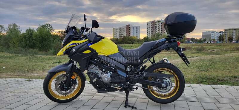 Suzuki V Strom 650XT M2
