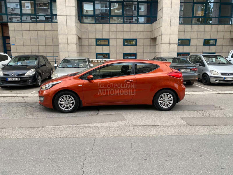 Kia pro_cee`d 