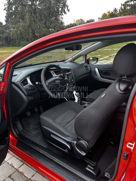 Kia pro_cee`d 