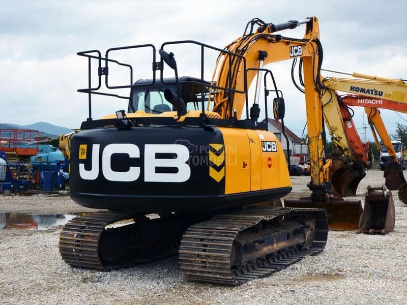 JCB JS131LC