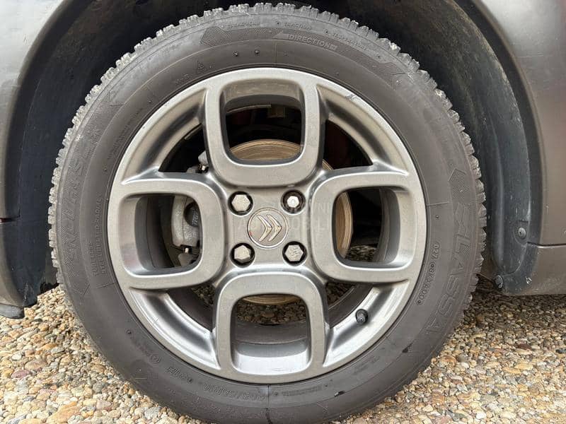 Citroen C4 Cactus 1.6 BlueHDI Novo Citroen C4 Cactus 1.6 BlueHDI Novo