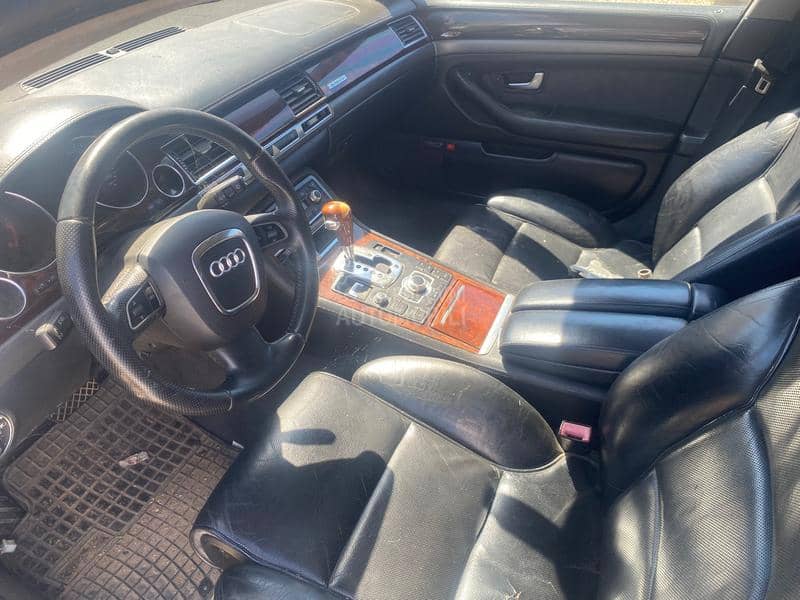 Audi A8 4.2