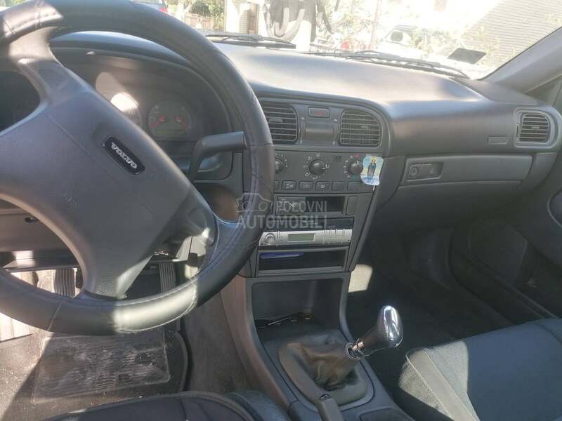 Volvo S40 