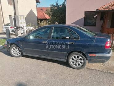 Volvo S40 
