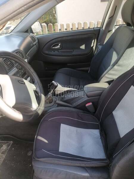 Volvo S40 