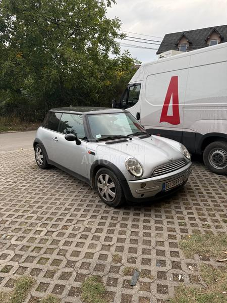 MINI Cooper 