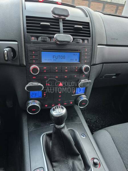Volkswagen Touareg 2.5 TDI