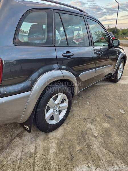 Toyota RAV 4 2.0 d4d