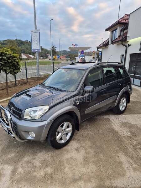 Toyota RAV 4 2.0 d4d