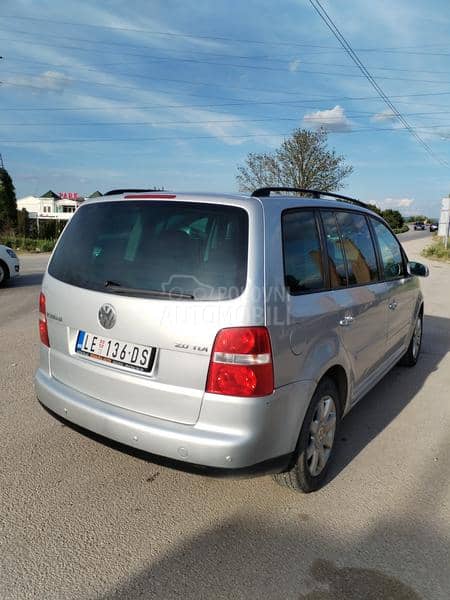 Volkswagen Touran 2.0 tdi