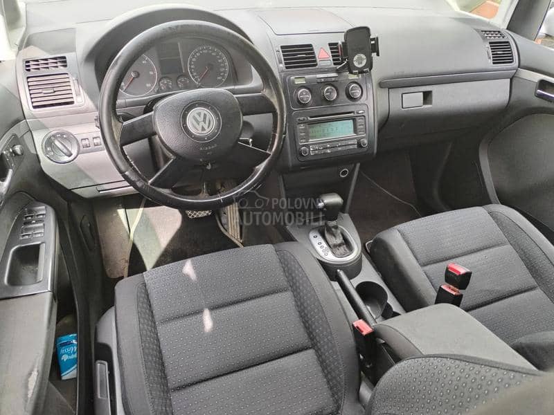 Volkswagen Touran 2.0 tdi