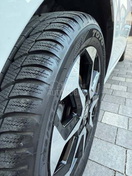 Toyota Aygo 1.0b CH