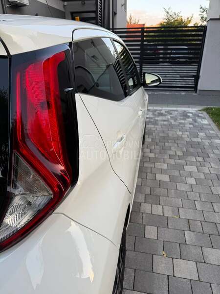 Toyota Aygo 1.0b CH