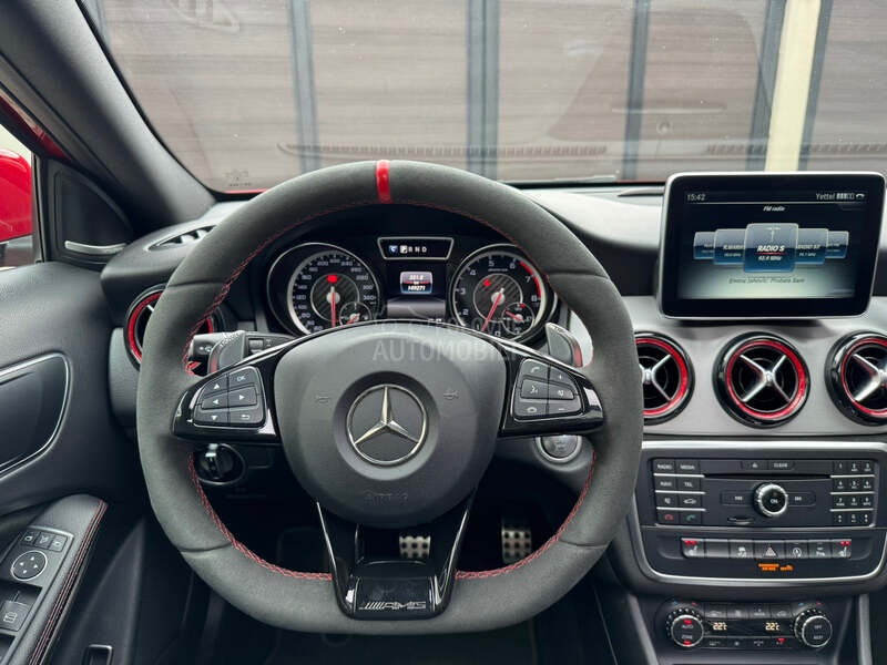 Mercedes Benz GLA 45 AMG Facelift