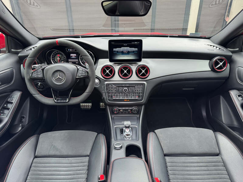 Mercedes Benz GLA 45 AMG Facelift