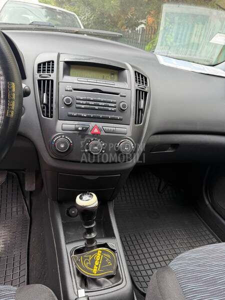 Kia cee`d sw 