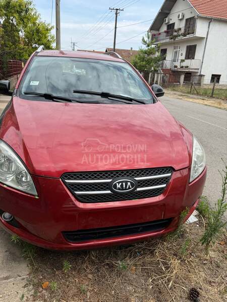 Kia cee`d sw 