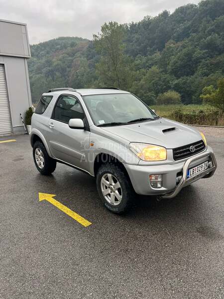 Toyota RAV 4 toyota rav4