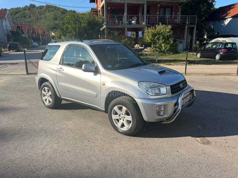 Toyota RAV 4 toyota rav4