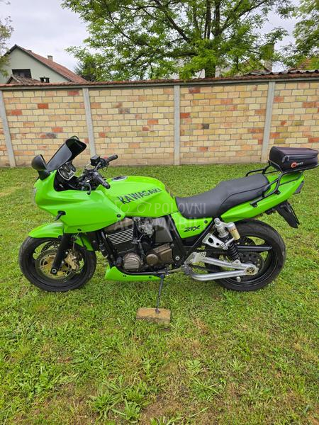 Kawasaki ZRX1200S