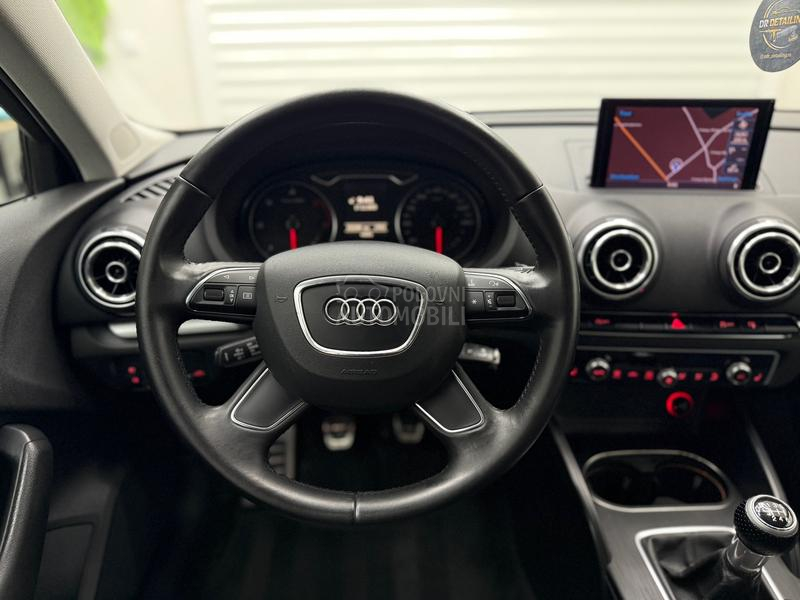 Audi A3 1.6 TDI Na-Vi/Sport