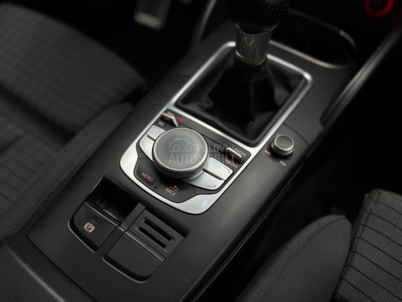 Audi A3 1.6 TDI Na-Vi/Sport