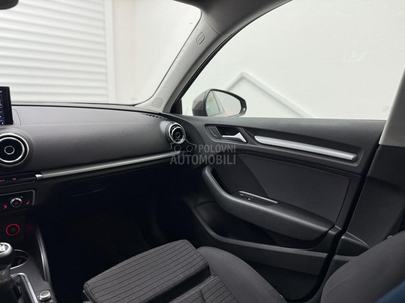 Audi A3 1.6 TDI Na-Vi/Sport