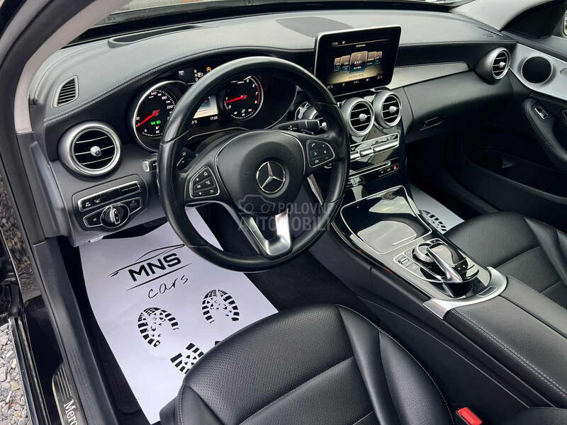 Mercedes Benz C 200 Aut7G/Vazduh/Pano
