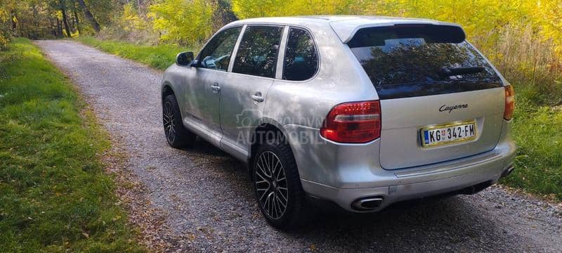 Porsche Cayenne 