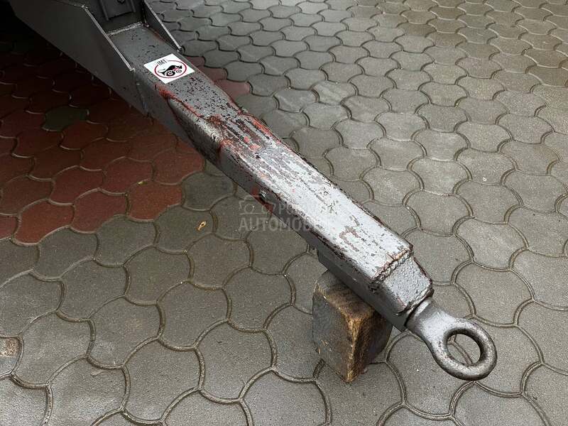 IMT 635.35 PRIKOLICA