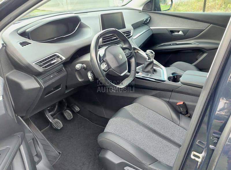 Peugeot 3008 ALLURE