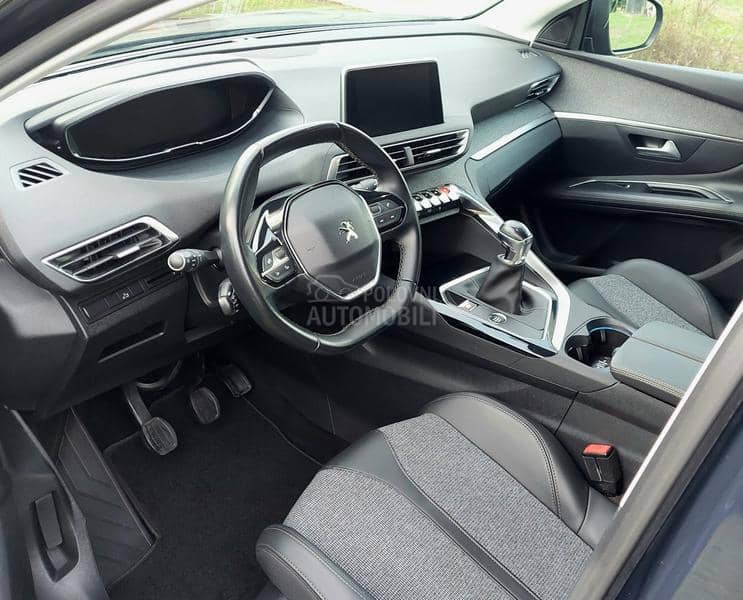 Peugeot 3008 ALLURE