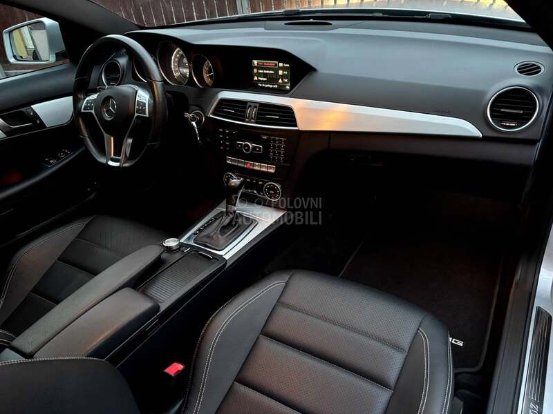 Mercedes Benz C 180 AMG/7G-tron/CH