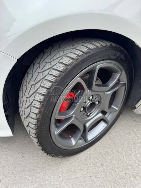 Fiat 500C Abarth
