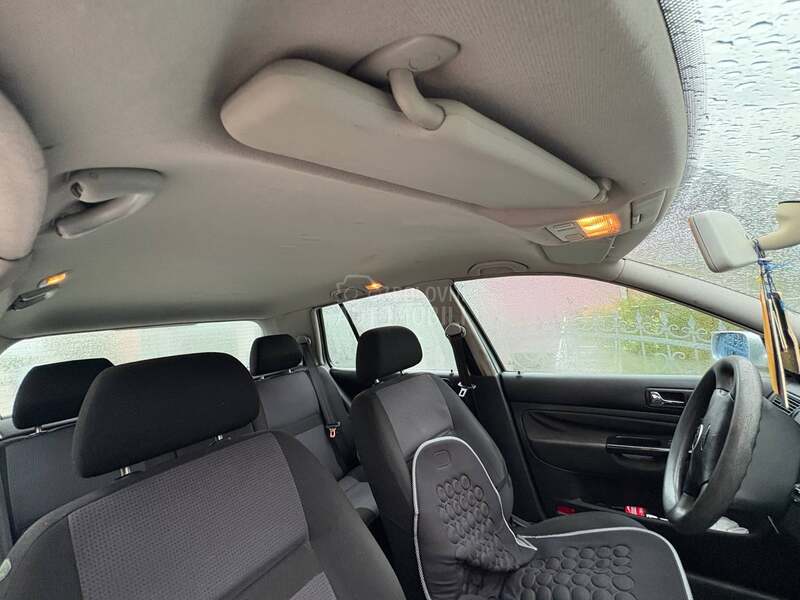 Volkswagen Golf 4 1.6