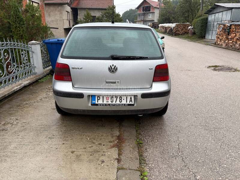 Volkswagen Golf 4 1.6