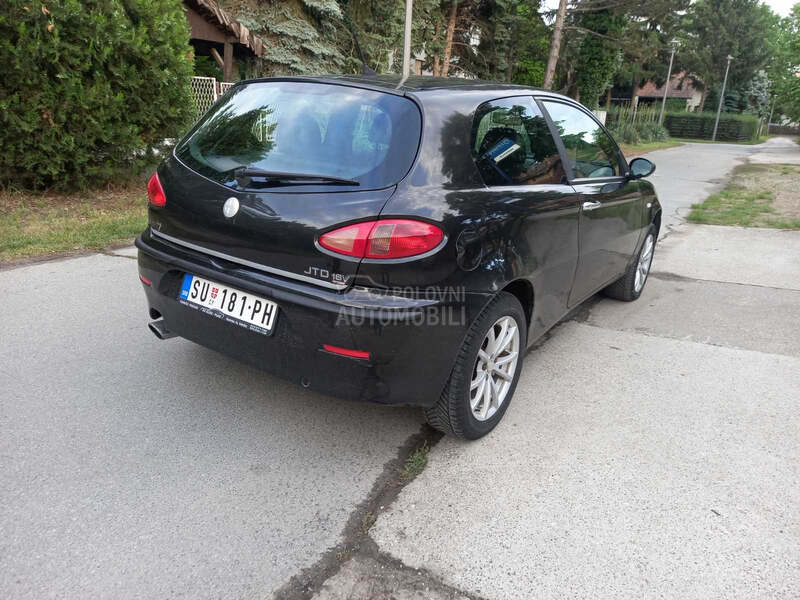 Alfa Romeo 147 