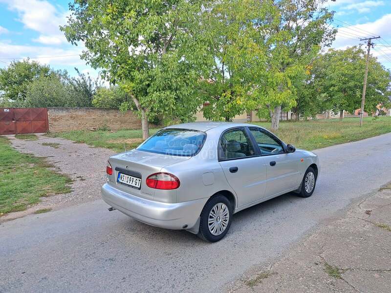 Daewoo Lanos 1.6