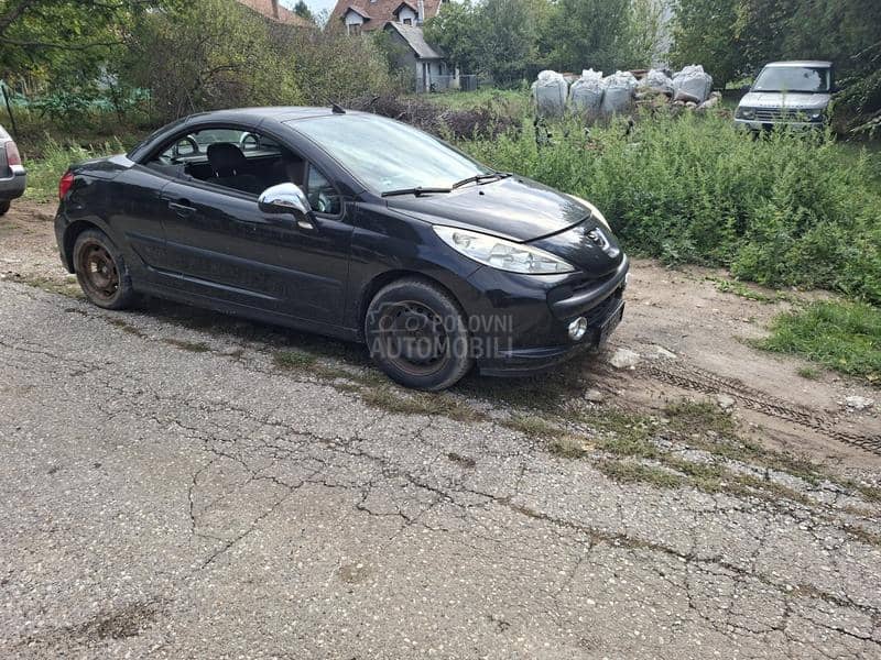 Peugeot 207 2008. god. -  kompletan auto u delovima
