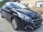Peugeot 208 POGLEDATI TEXT